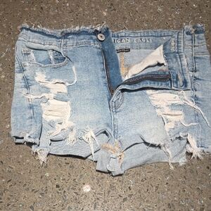 AE DISTRESSED HIGH WAIST SHORTS